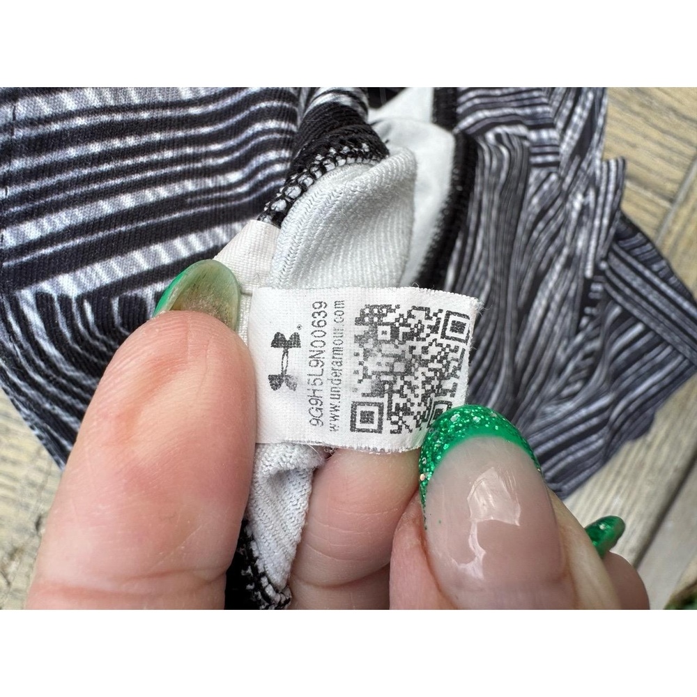 Under Armour Womens Leggings Size M/L Black White Geometric Ombre Activewear Gym - Picture 10 of 12